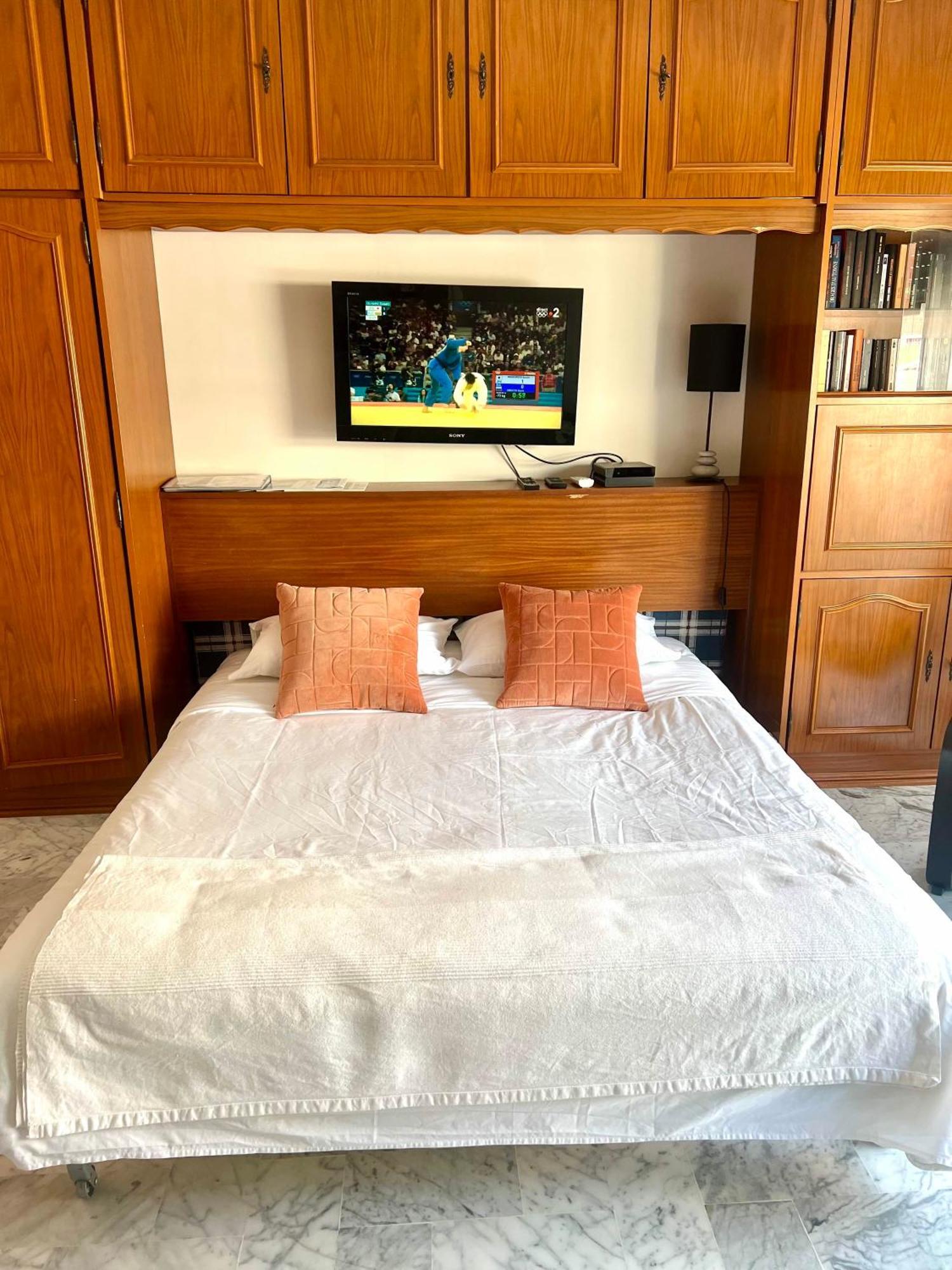 Antibes, Provence-Alpes-Côte-d'azur, Studio Extérieur photo